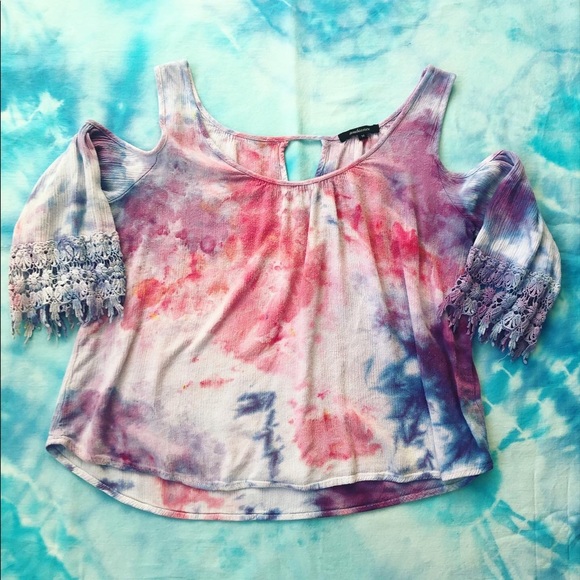 Medium Open Shoulder Ice Dyed Shirt - Picture 1 of 4